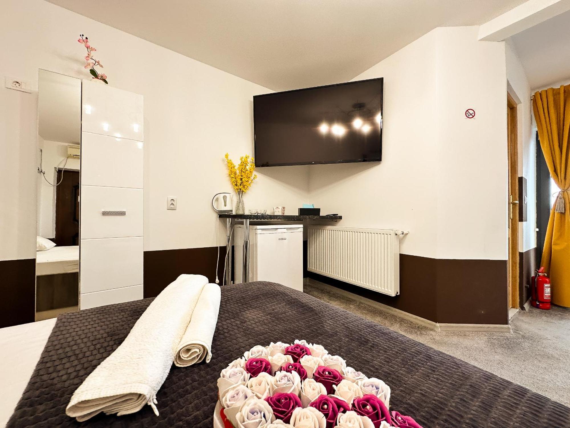 The Royal - Studio With Balcony & Panoramic View Craiova Exterior foto